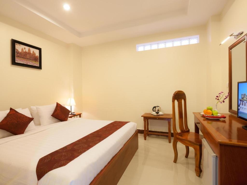 Kirirom Crystal Hotel Phnom Penh Exterior foto
