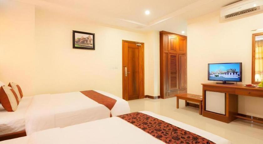 Kirirom Crystal Hotel Phnom Penh Exterior foto